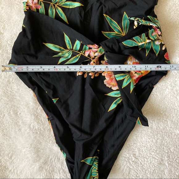 ✨SOLD✨ Host Pick✨ Isabella Rose • Tropicali Swimsuit - Picture 14 of 16